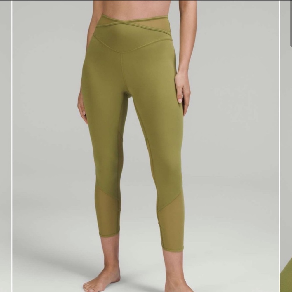 Lululemon Nulu and Criss-Cross High-Rise Crop 23” size 6 - Picture 8 of 10